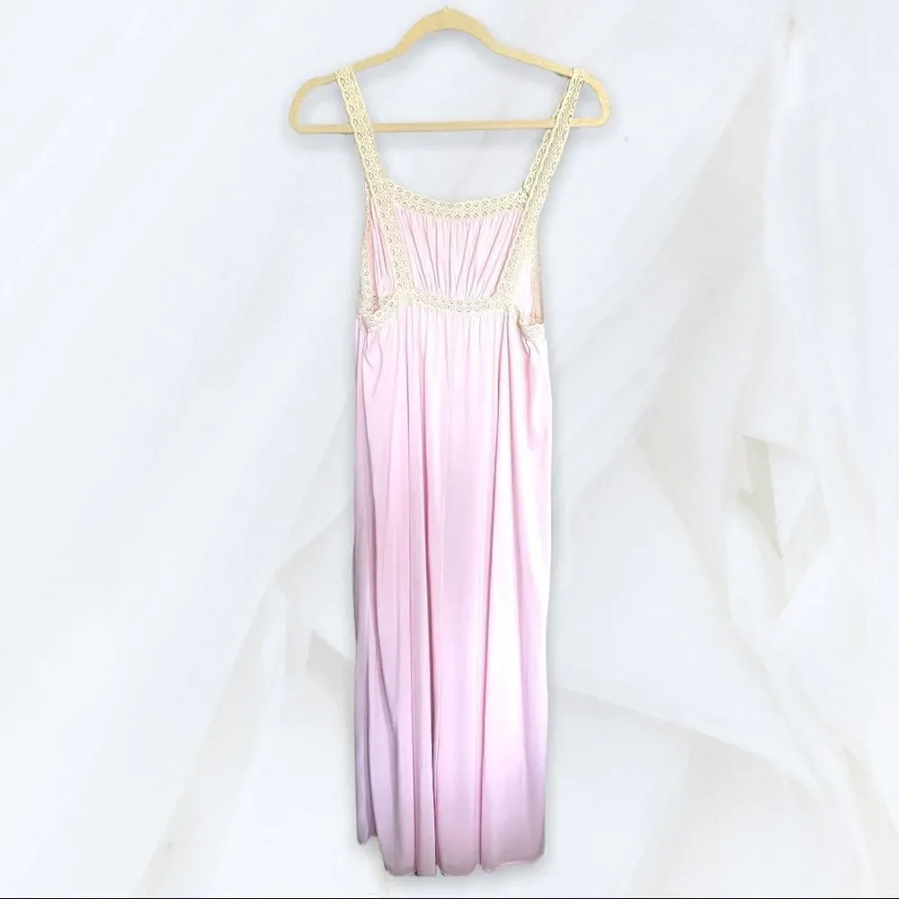 Vintage Pastel Pink Long Nightgown (M) Lorraine - Picture 2 of 5